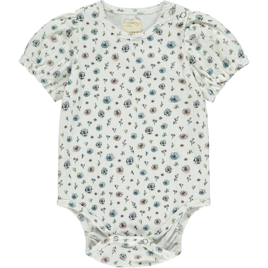 short sleeved white ribbed jersey onesie with flower print