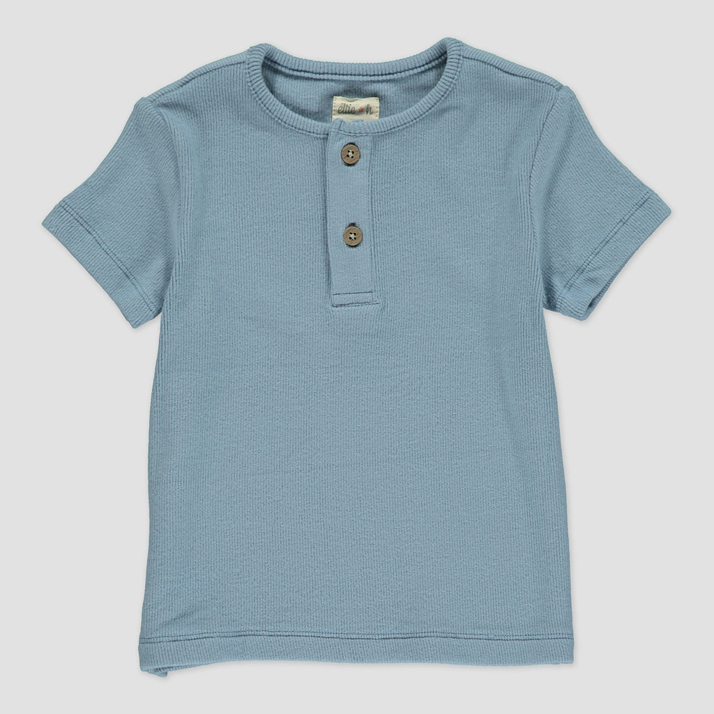pale blue short sleeved henley tee with 2 button detail